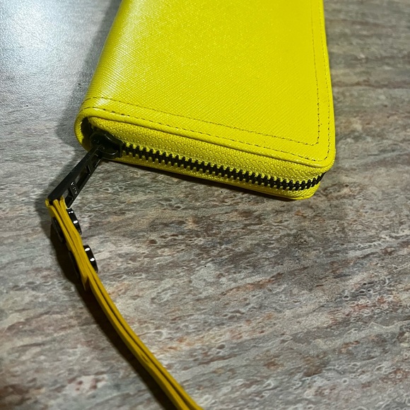 Zadig & Voltaire quilted canary yellow zippered wallet wristlet/ clutch - Picture 10 of 16